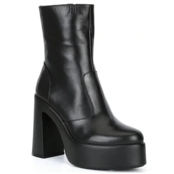 NEW Gianni Bini Levi Tate black Genuine Leather Platform Booties in Black Sz 8.5 - Picture 1 of 1